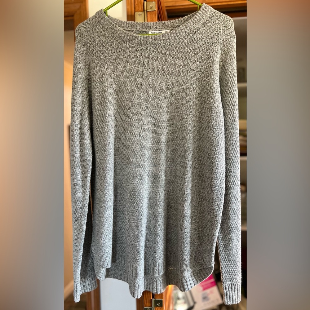 Pink Clover “Nikole” textured sweater. Never worn/no tags. Size XL.